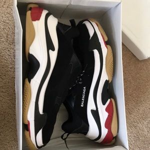 Balenciaga Triple S